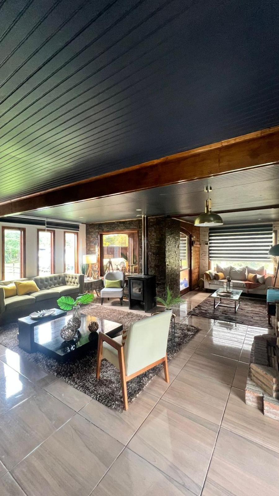 Casa de férias Casa Con Piscina Y Cama Elastica Puerto Varas