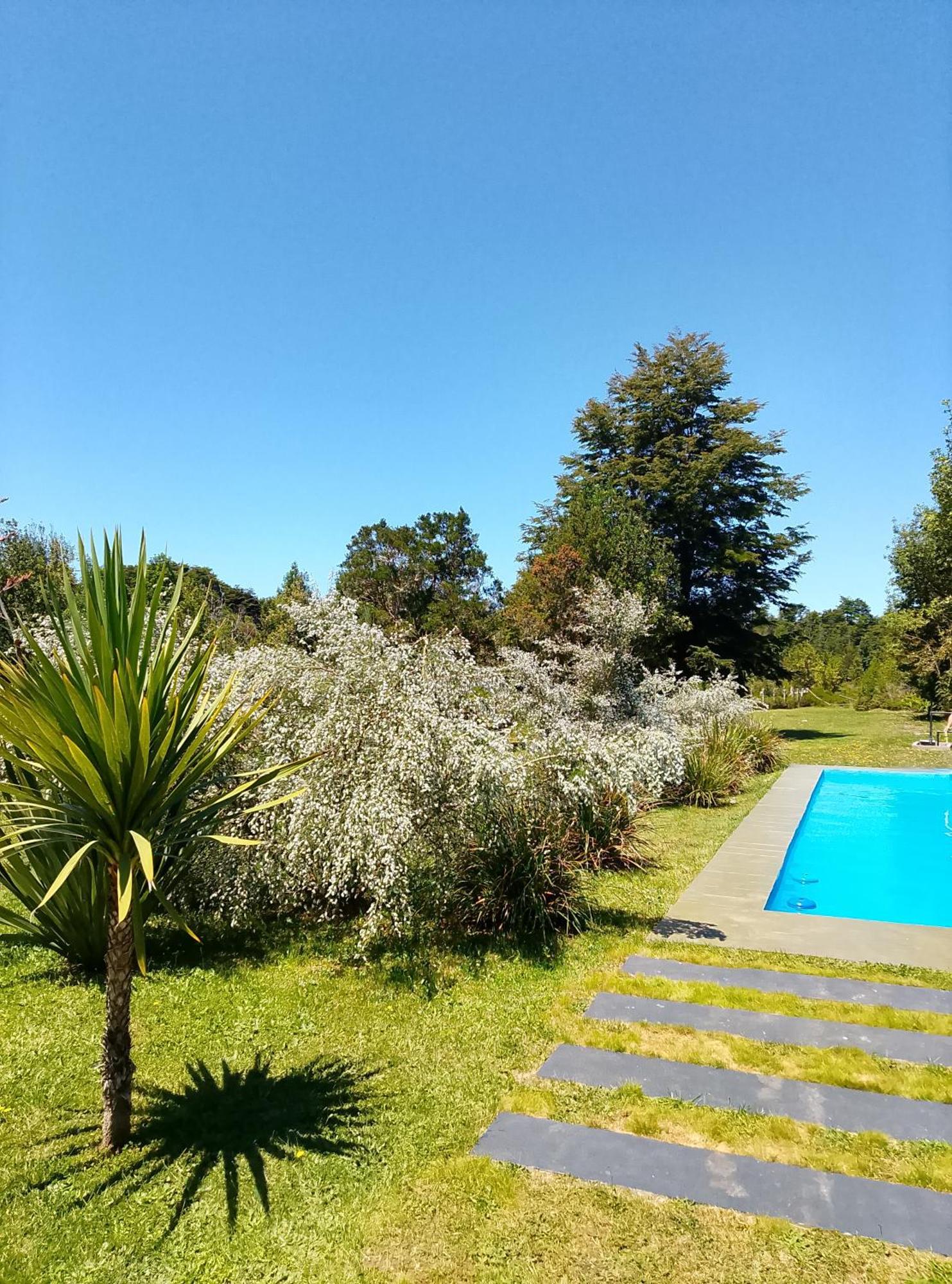 Casa Con Piscina Y Cama Elastica Casa de férias